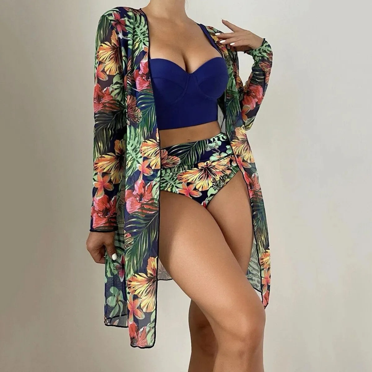 Conjunto Biquíni 3 Peças Feminino com Saída de Praia Estampa Tropical
