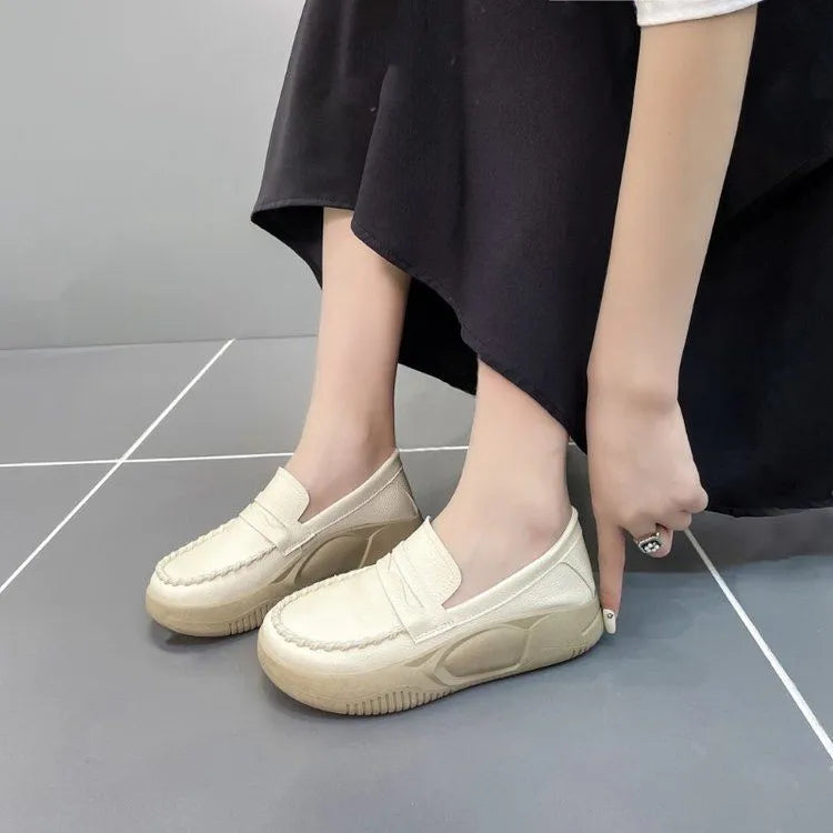 Mocassim Anatômico Feminino de Couro | FashionEase