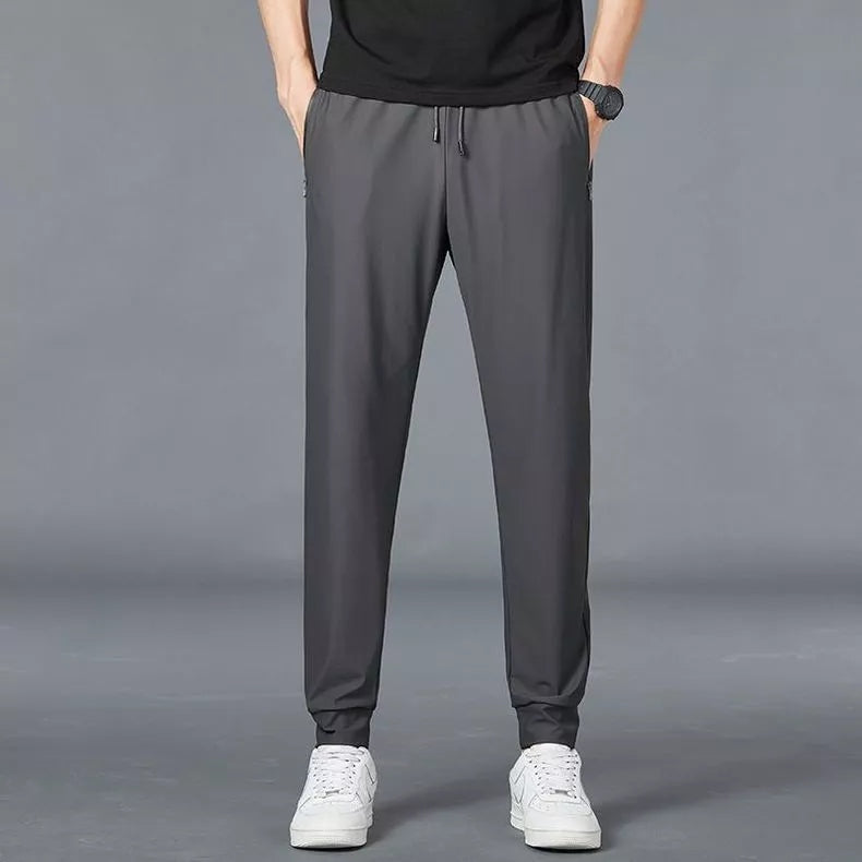 Calça Esportiva Masculina com Zíper nos Bolsos