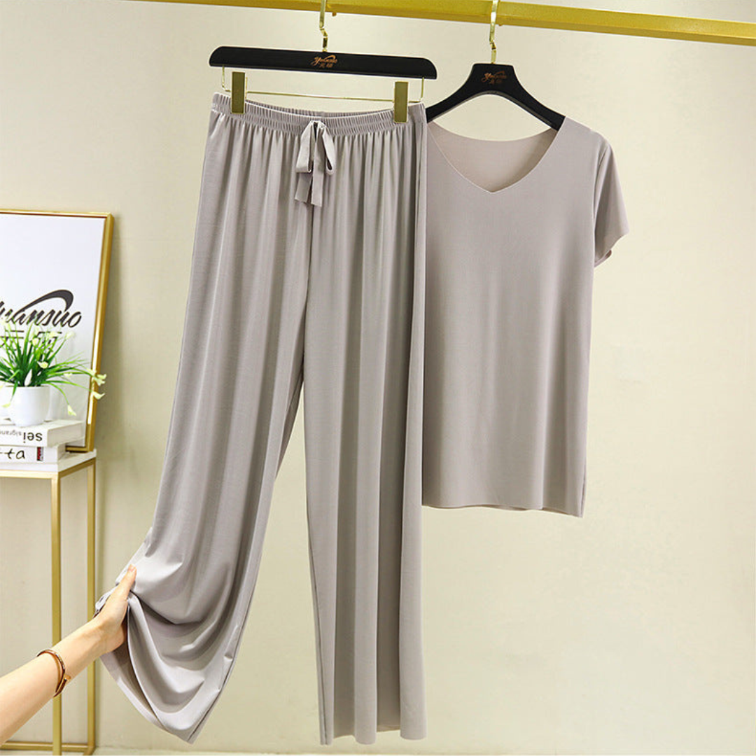 Conjunto Feminino Camiseta + Calça | Always Tidy