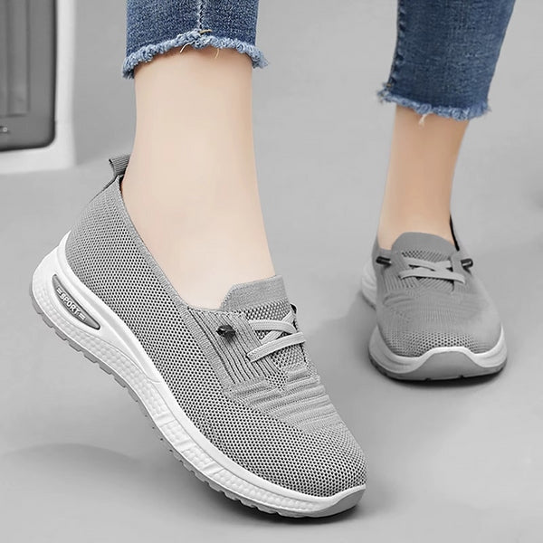 Tênis Feminino Slip On em Malha Respirável Antiderrapante | AirMesh